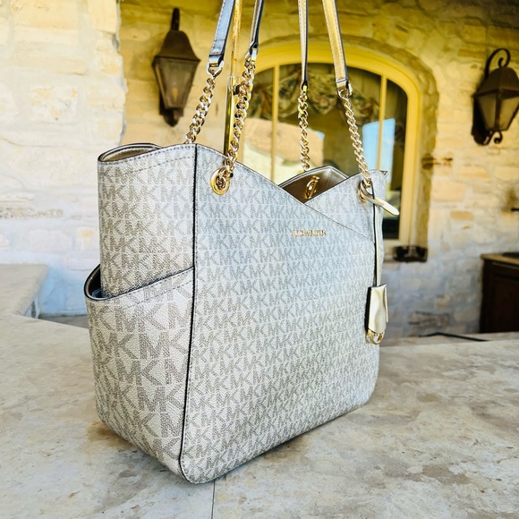 Michael Kors xlarge chain gold signature tote&wallet pale gold NWT - Picture 3 of 15